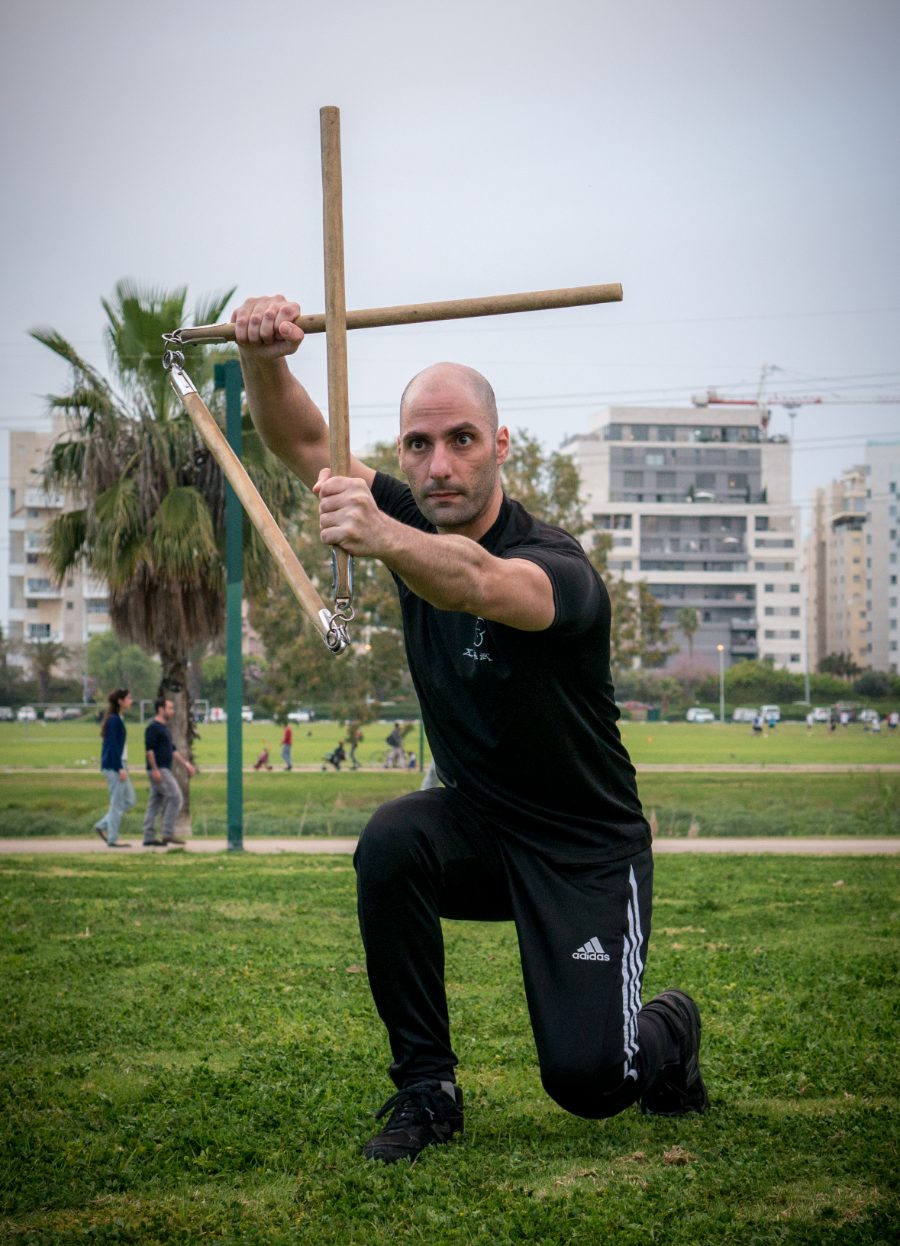 מוט שלושה חלקים (סאם ג׳י קוואן) — כלי נשק מתקדם בוו מיי קונג פו הדורש קואורדינציית גוף יוצאת דופן